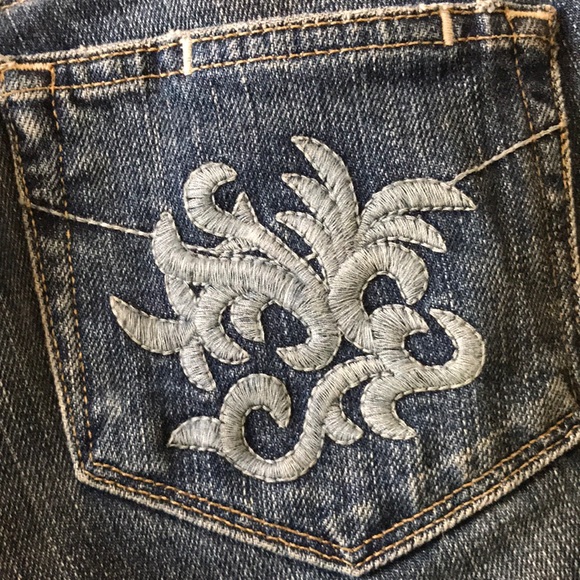 Paige bell bottoms jeans. - Picture 5 of 8